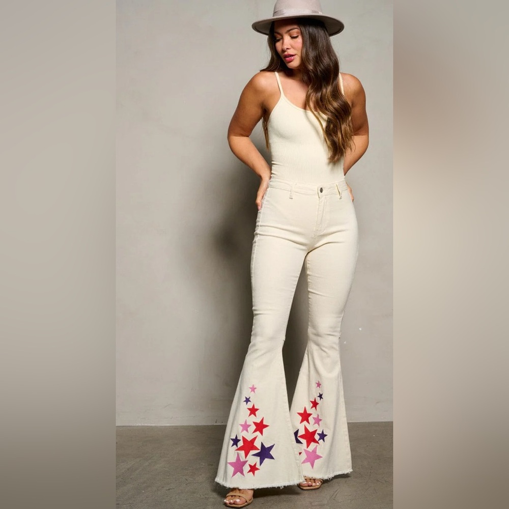 Peach Love Cream Flared Pants with Star Pattern Raw Hem